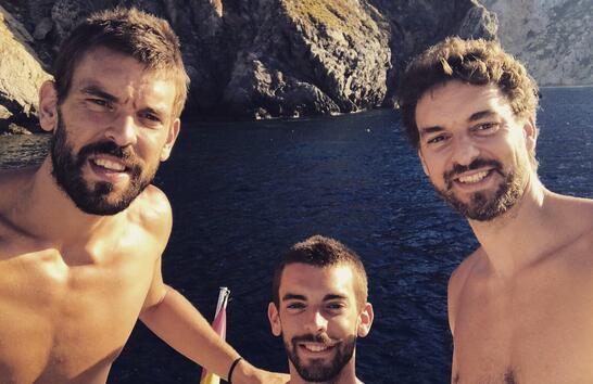 乌迪内斯vs亚特兰大：扎尼奥洛、布克萨首发，斯卡马卡、扎莱夫斯基出战（乌迪内斯对阵亚特兰大：扎尼奥洛、布克萨先发，斯卡马卡、扎莱夫斯基登场）