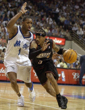 不该拿顶薪？富保罗：里夫斯可以留湖人 只要合同不是太离谱就行（富保罗：里夫斯可续留湖人，但无需离谱顶薪）