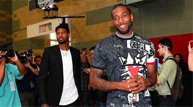 美职联战报：孙兴慜双响+失点，洛杉矶FC 5-6温哥华白浪遭淘汰（美职联快讯：孙兴慜梅开二度仍失点，洛杉矶FC5-6负于温哥华白浪遭淘汰）