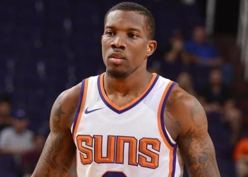 美记：马刺不愿放弃卡斯尔和哈珀，即便交易对象是字母哥（美媒：即使交易对象是字母哥，马刺也不愿送出卡斯尔和哈珀）