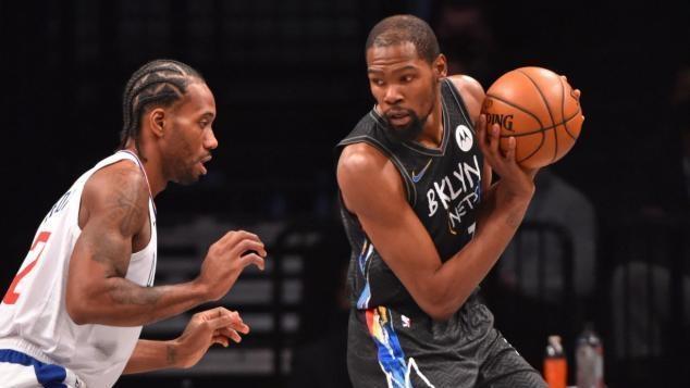 斯基拉：尤文将给伊尔迪兹500-550万年薪，加与欧冠挂钩奖金（斯基拉：尤文拟向伊尔迪兹提供500-550万年薪，含与欧冠挂钩的奖金）