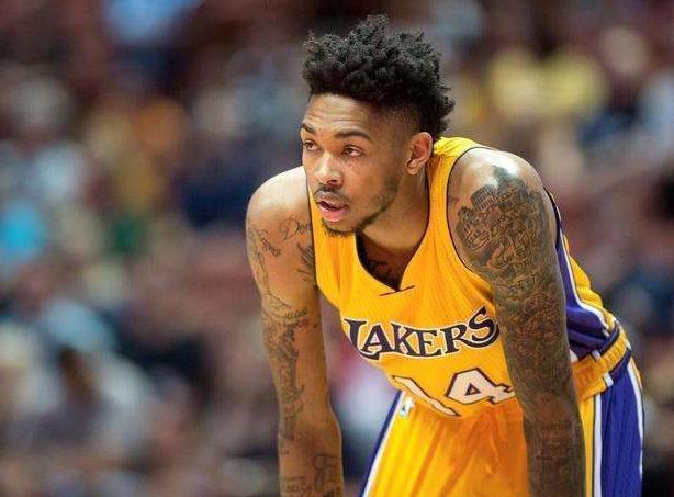 是高尔夫四 是高尔夫四